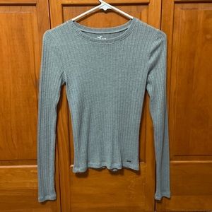 Hollister long sleeve tee